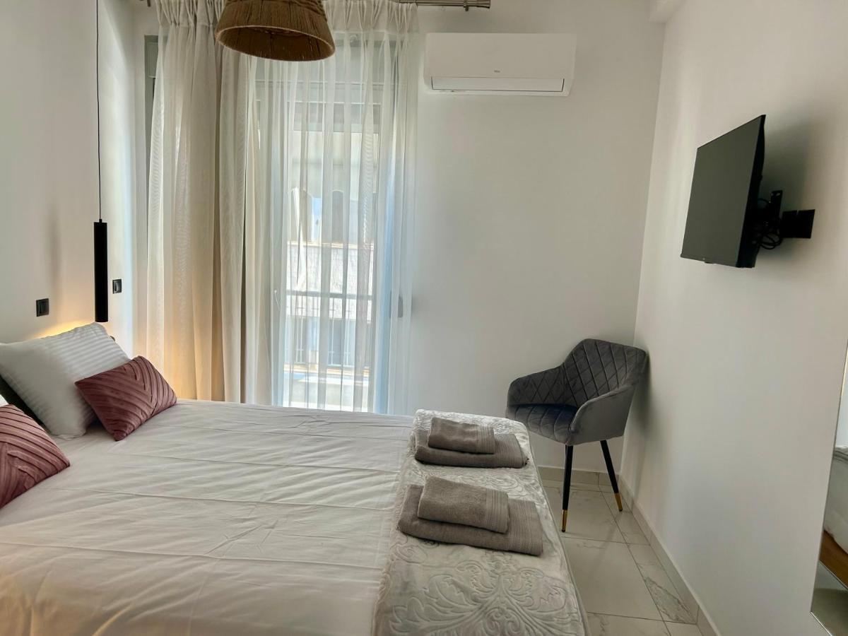 Athens White Apartments ภายนอก รูปภาพ